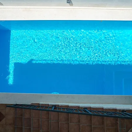 Heritage In Center With Pool Vodice