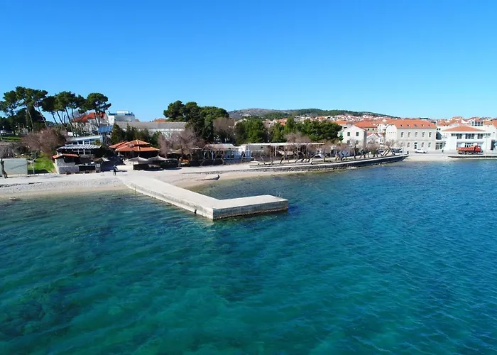 Heritage In Center With Pool Vodice