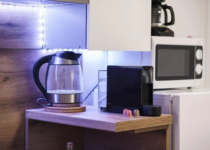 Heritage In Center With Pool *