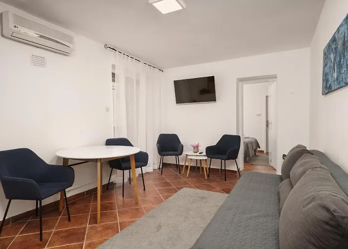 Heritage In Center With Pool Lejlighed *