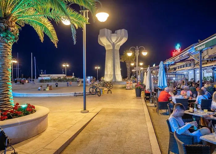 Lejlighed Heritage In Center With Pool Vodice